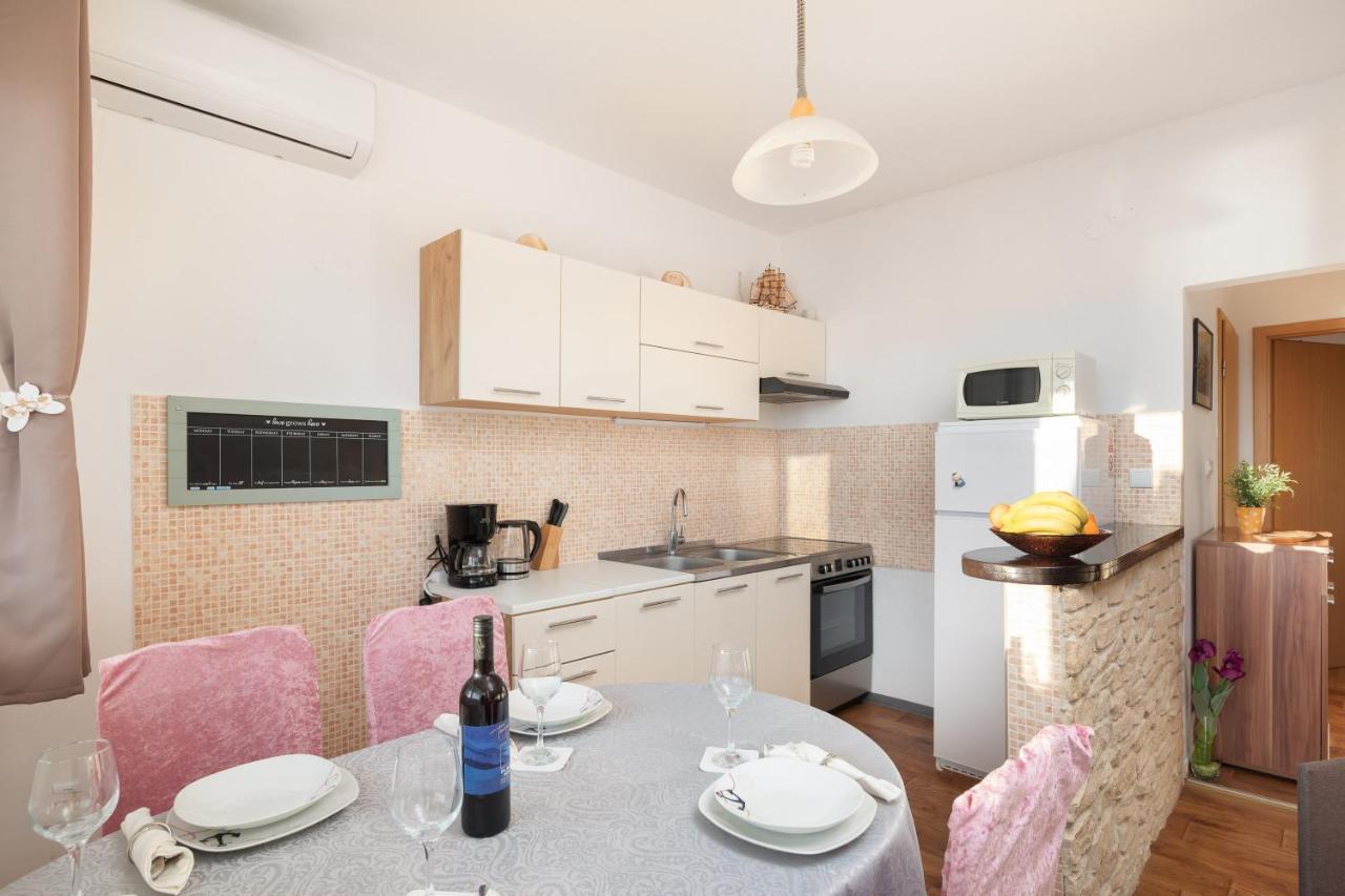 Beach Apartment Milena Stanici Bagian luar foto